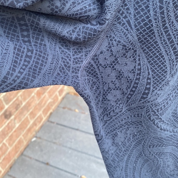 Athleta Salutation Textured Knit Joggers.  High waist wide band.  Size S - Picture 7 of 12